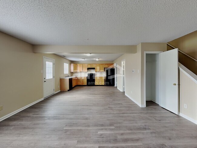 Building Photo - 8327 Wanda Lake Dr