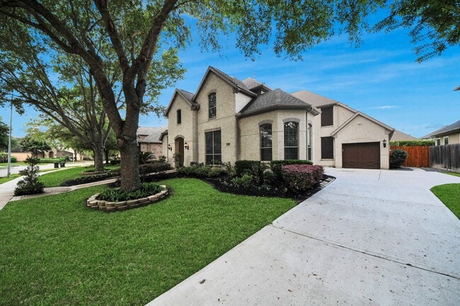 Building Photo - 1807 Ravenel Ln