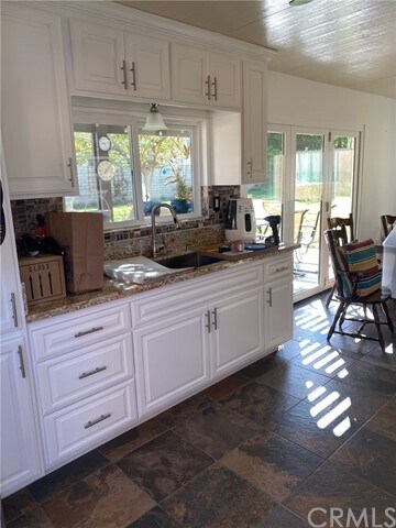 Building Photo - 3173 Tyler St