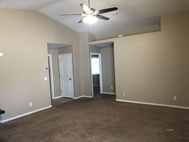Building Photo - 1294 Kelson Pl