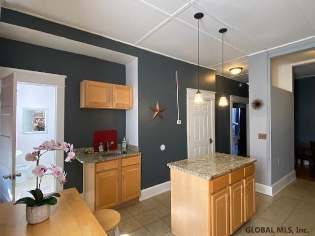 Building Photo - 37 Phila St