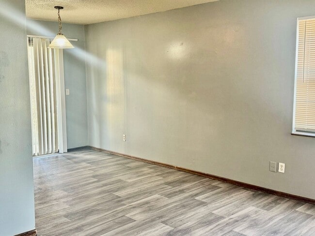 Building Photo - 8626 Lane Ave