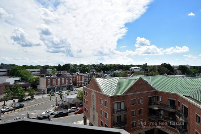 Building Photo - 15 N Beacon St