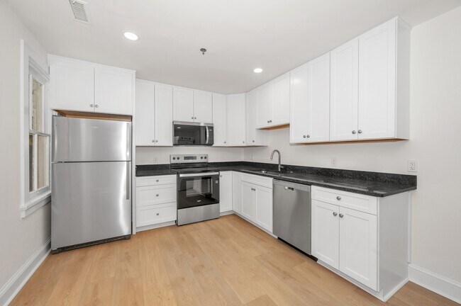 Foto del edificio - 112 N Market St