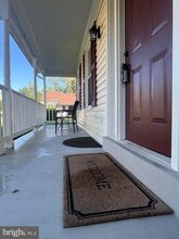 Building Photo - 7684 Green Garland Dr