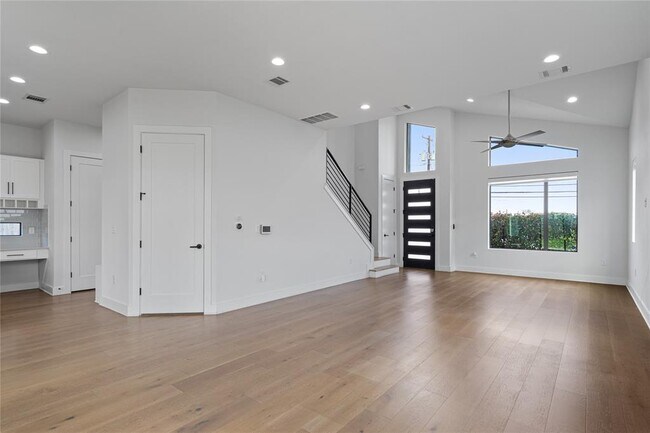 Foto del edificio - 409 Delmar Ave