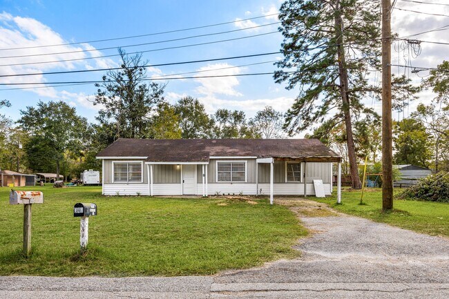 Foto del edificio - 340 Magnolia Dr