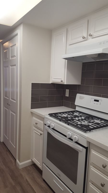 Foto del edificio - 2603 Sextant Ave