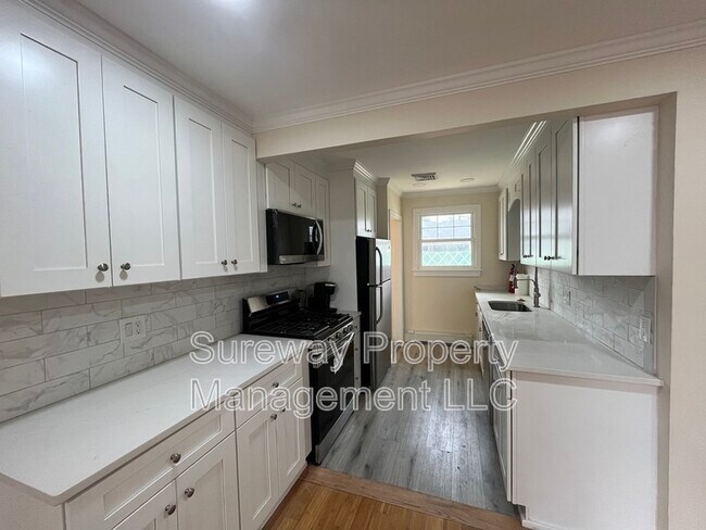 Foto del edificio - 54 3rd Bayway