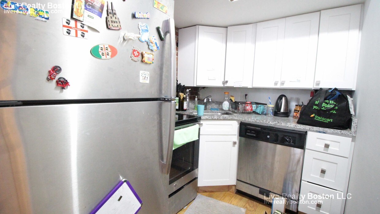 Primary Photo - 567 Massachusetts Ave
