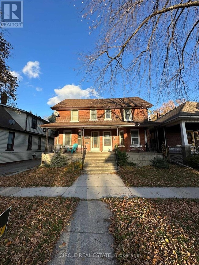 Building Photo - 202-204 MCKAY AVENUE