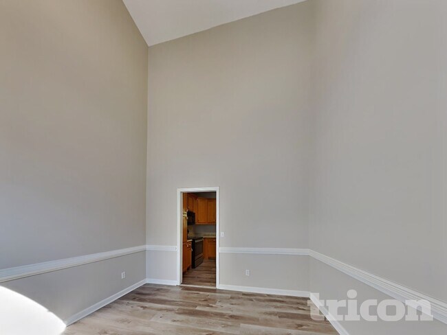 Building Photo - 225 Mels Way