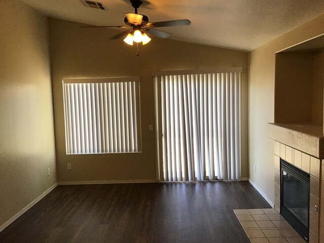 Building Photo - 4430 Blue Mist Ct