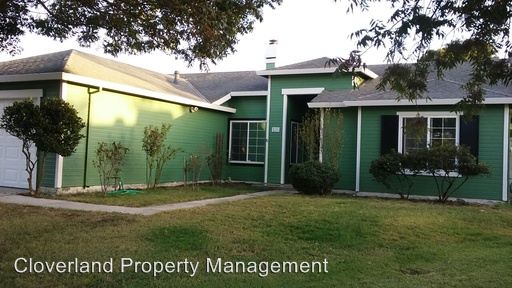 Primary Photo - 426 Bobolink Ct
