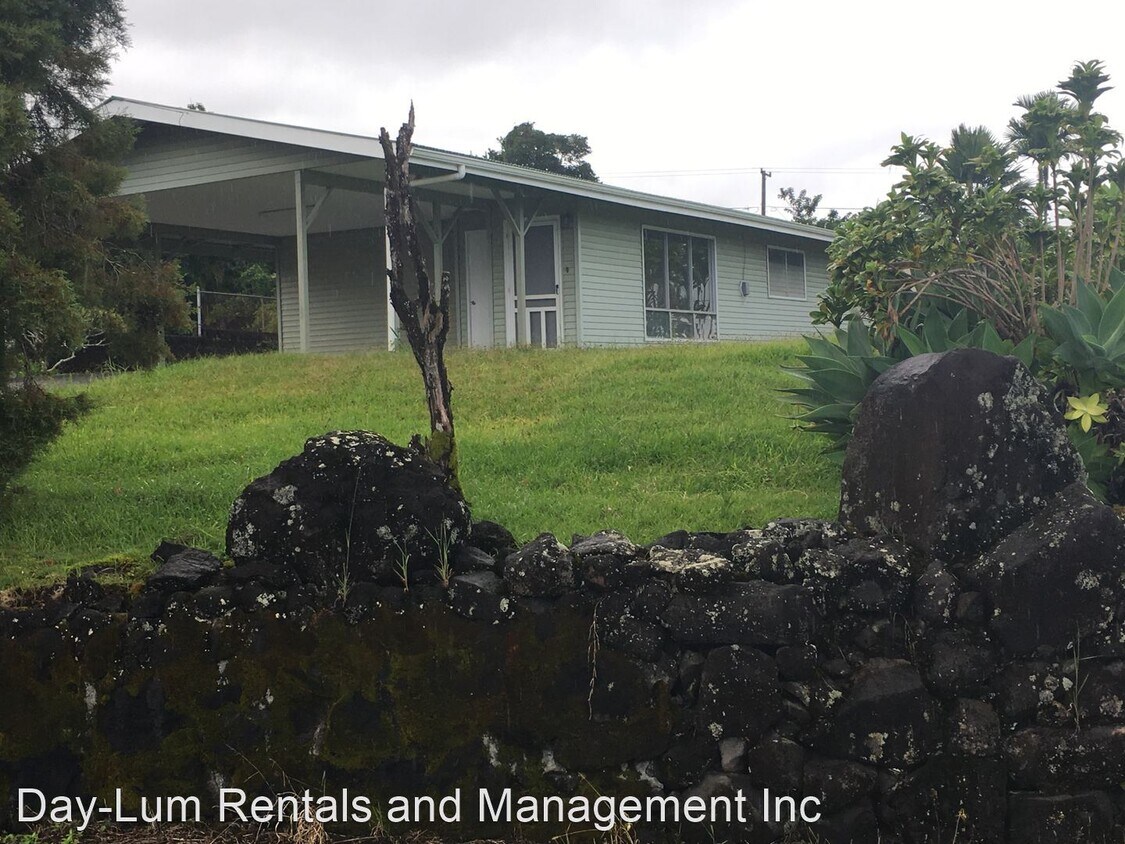 124 Pakalana St, Hilo, HI 96720 House Rental in Hilo, HI