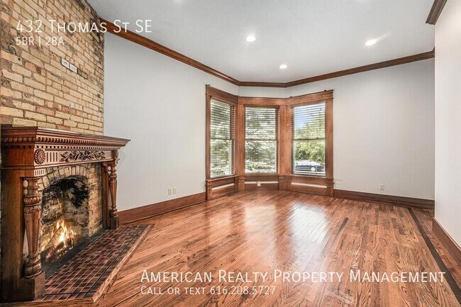 Foto del edificio - 432 Thomas St SE