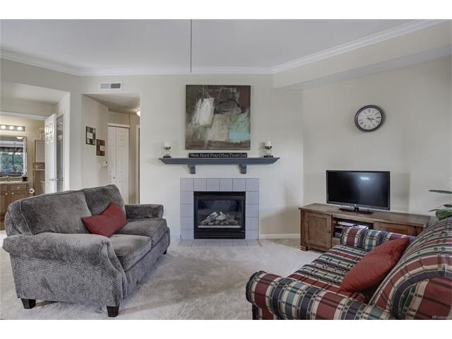 Building Photo - 3864 Riviera Grv