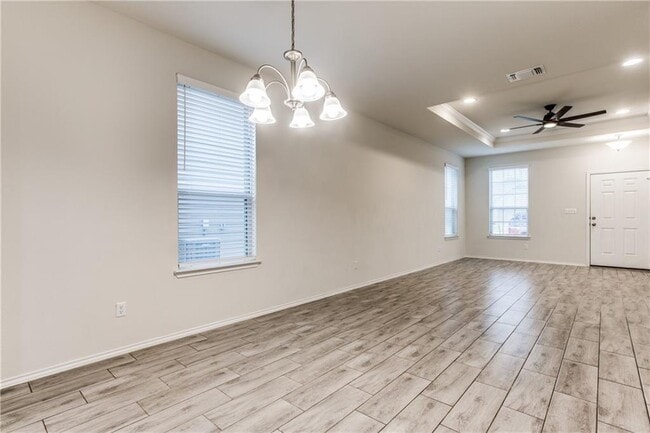 Building Photo - 1413 Cliffbrake Wy