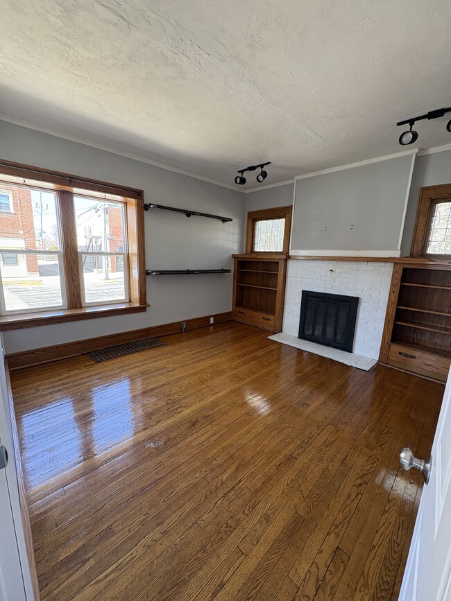 Foto del edificio - 217 S 4th St