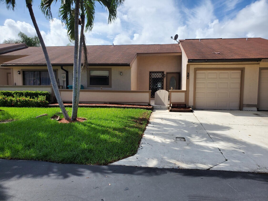 27 Winchmore Ln, Boynton Beach, FL 33426 House Rental in Boynton Beach, FL