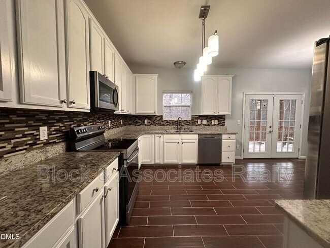 Foto del edificio - 1220 Arbor Greene Dr