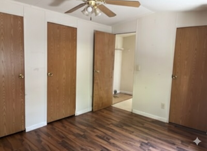 Building Photo - 2496 W Highway 98