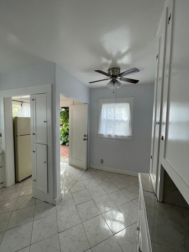 Foto del edificio - 3554 Arroyo Seco Ave