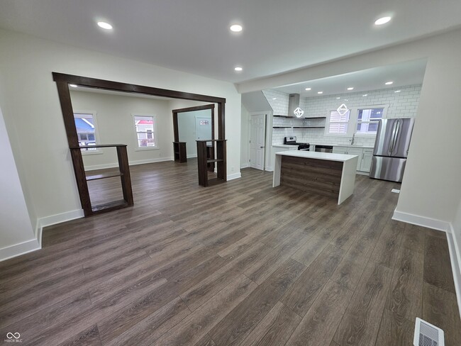 Building Photo - 1153 Dawson St