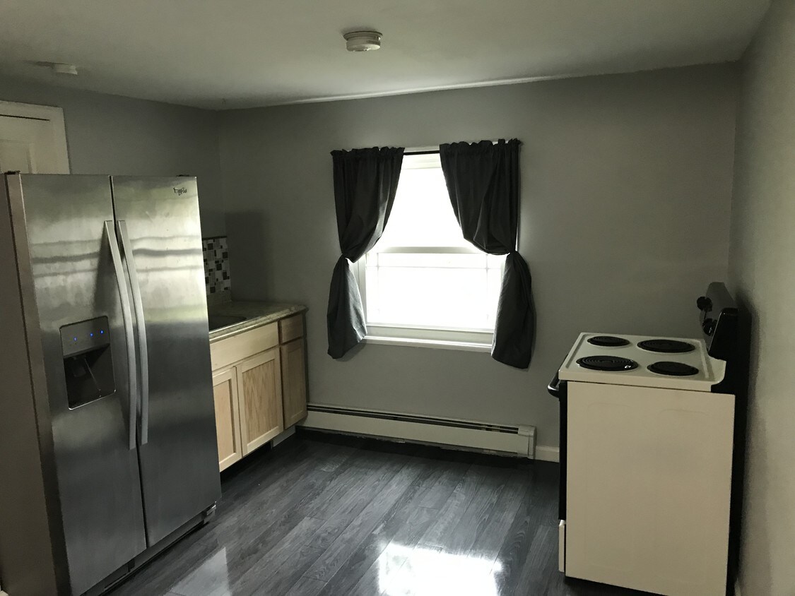 7 Hornleaf Lane, Holbrook, NY 11741 7 Hornleaf Lane Holbrook, NY