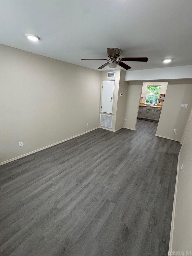 Foto del edificio - 1224 School St