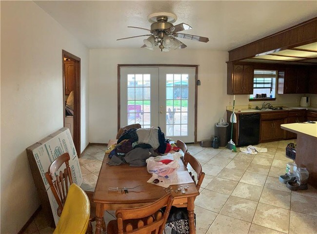 Building Photo - 2112 Morgandee Ln