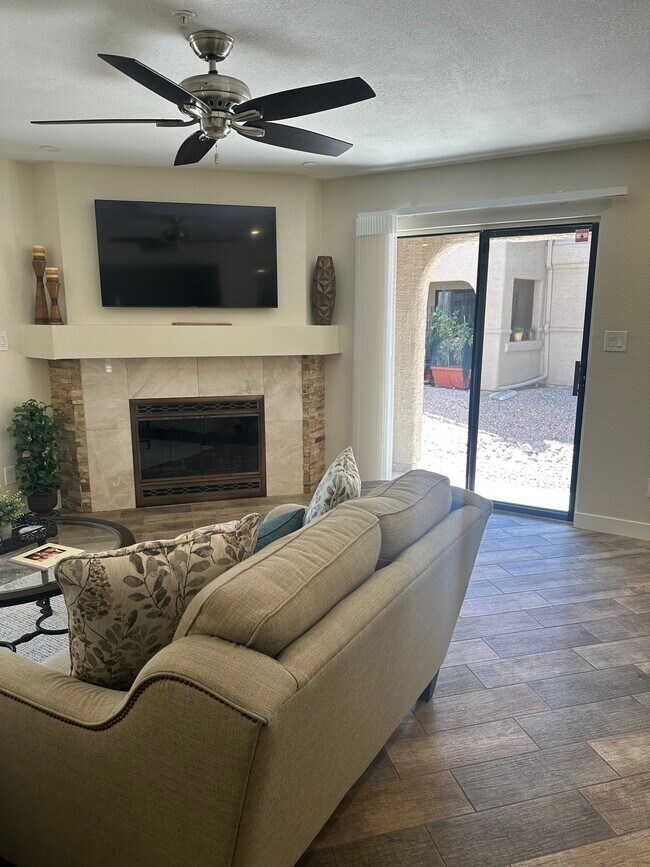 Foto del edificio - 9795 N 93rd Way