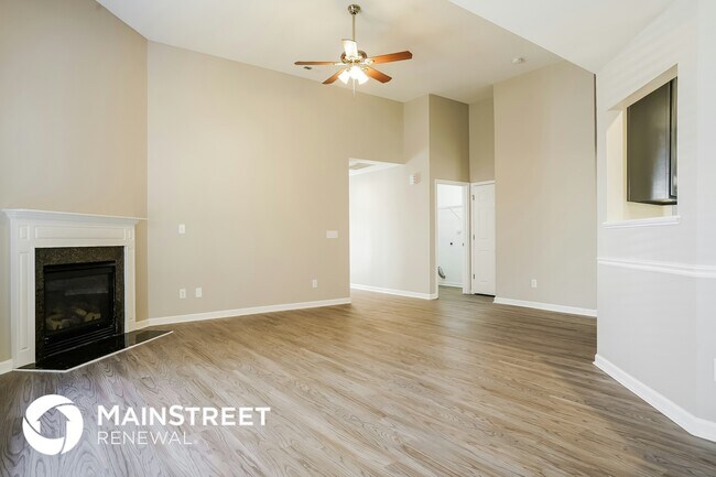 Foto del edificio - 5113 Chasteal Trail