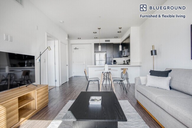 Building Photo - 765 Montague Expy