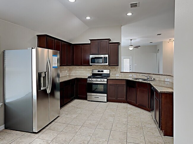 Building Photo - 640 Swift Current Dr