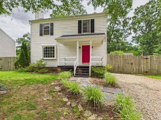 Building Photo - 1917 Millsap Ln
