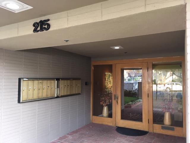 Building Photo - 215 Virginia Ave