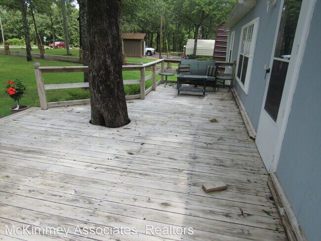 Building Photo - 3 br, 2 bath House - 1522 E Justice