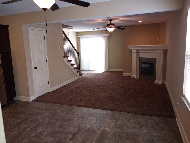 Building Photo - 12310 Fox Creek Dr