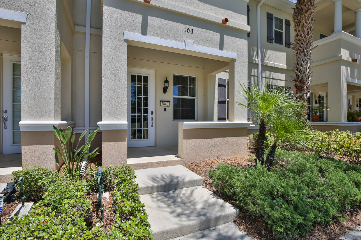 Photo - 3840 82nd Avenue Cir E (Sarasota, FL)