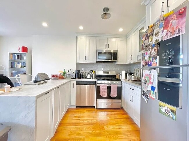 Photo - 1509 Dean St Apartment