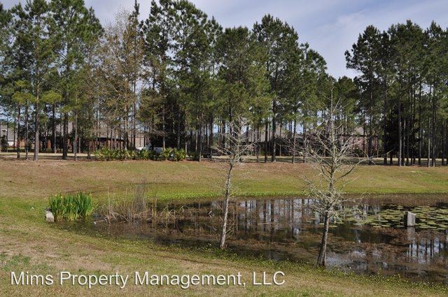 Building Photo - 75 Camellia Ct