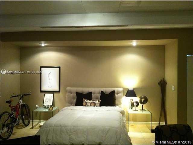 Foto del edificio - 8950 NE 8th Ave