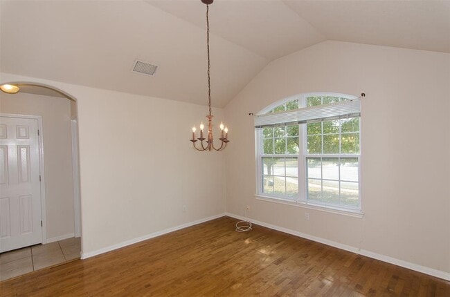 Foto del edificio - 1006 Promenade Ct