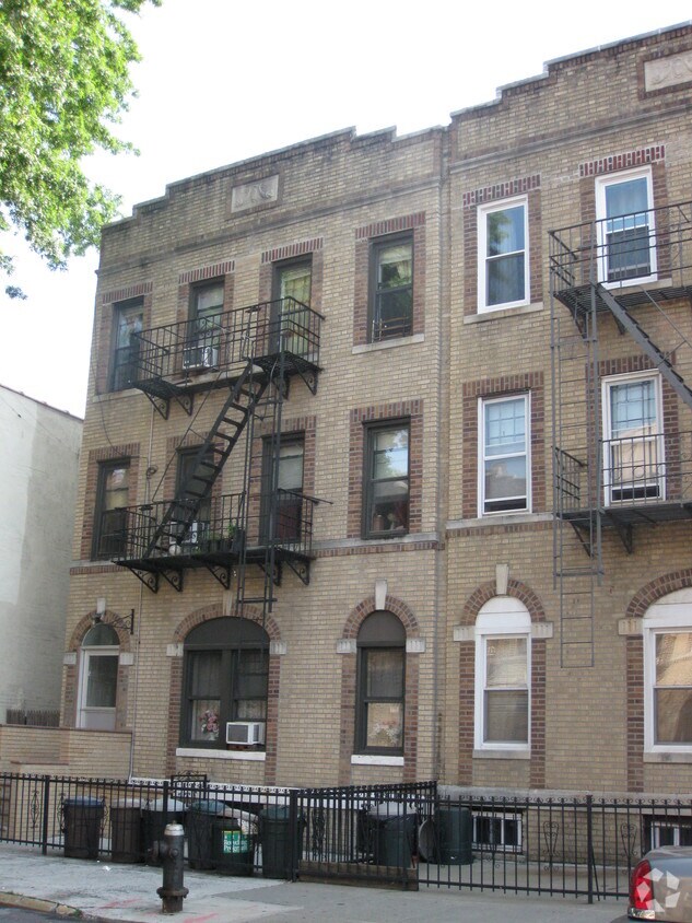 Primary Photo - 521 83rd St