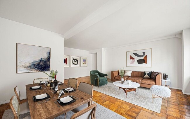 Building Photo - 220 W Rittenhouse Sq