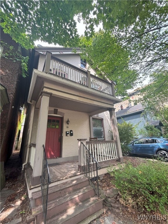 Building Photo - 18 Irving Pl
