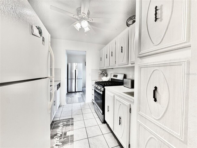 Foto del edificio - 5217 81st St N