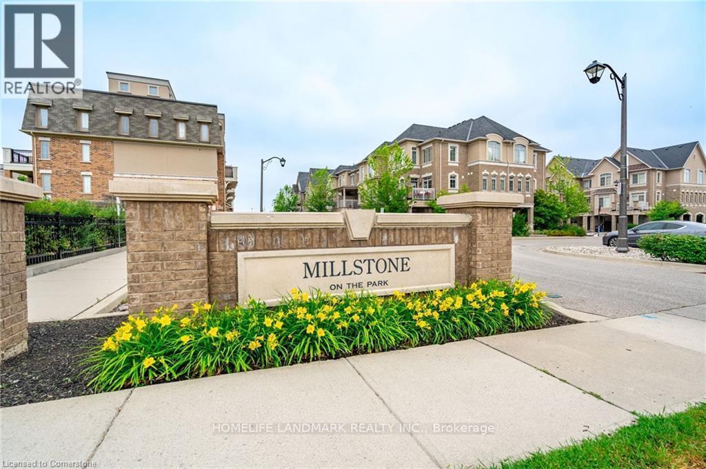 Primary Photo - 2441-2441 Greenwich Dr