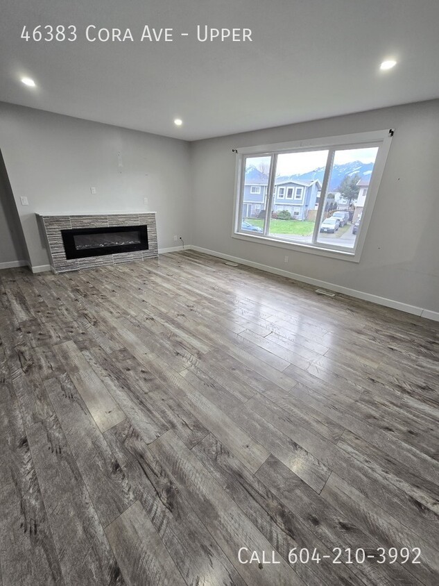 Photo principale - Updated Upper Home in Chilliwack